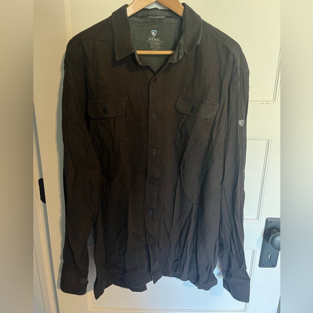 Men’s Kuhl Grey button down flannel shirt